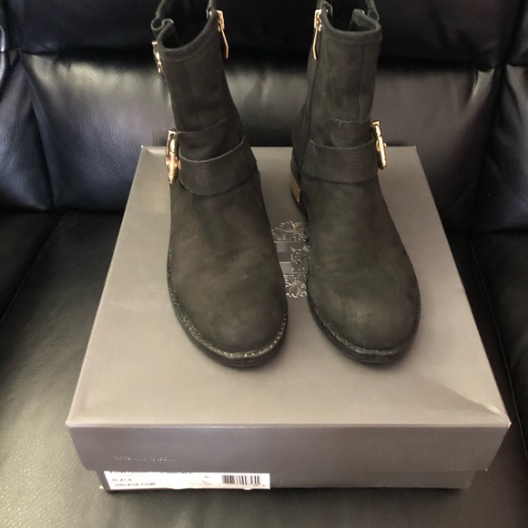 Authentic Vince camuto - Picture 5 of 6